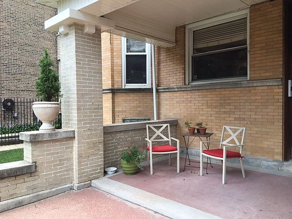 2nd image of 2454 N Kedzie Blvd #1N