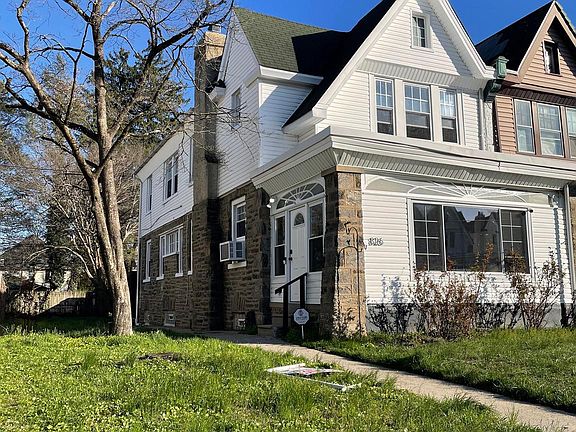 2nd image of 826 E Dorset St