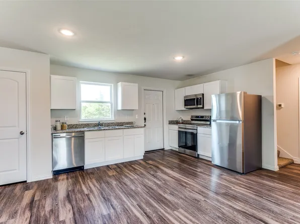 2333 Jodi Ln, Gainesville, TX 76240