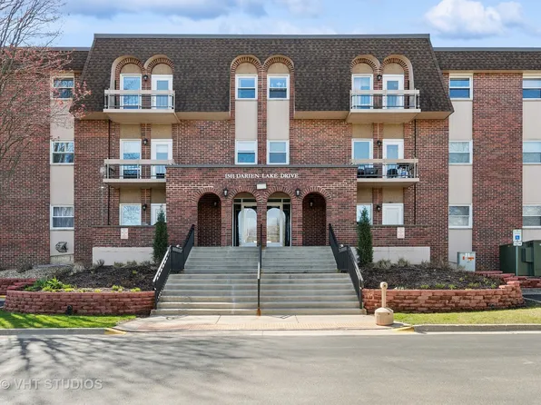 1501 Darien Lake Dr #A-101, Darien, IL 60561