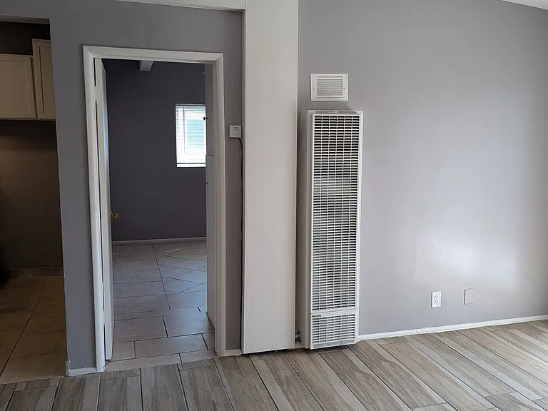 1827 W Sallie Ln #5 — Photo 5