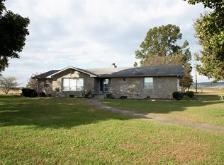 109 Rogers Crusher Rd, Hillsboro, TN 37342