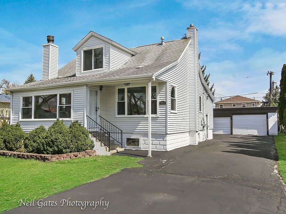 1st image of 10513 S 83rd Ct