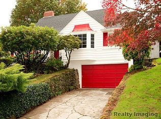 804 SW Moss St, Portland, OR 97219