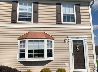 171 Patriot Cir, Mountain Top, PA 18707