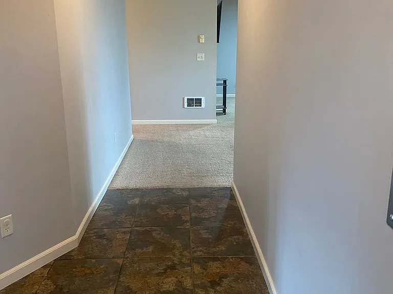 7552 Mountain Laurel Dr #C-4 — Photo 5