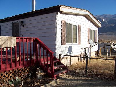 Inviting you to deck and front door