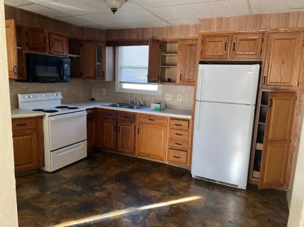 315 W 11th St #315B, Hazleton, PA 18201