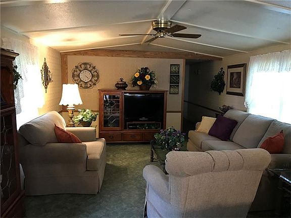 2nd image of 303 Penrose Dr