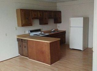 6 Allamakee St APT 204, Waukon, IA 52172