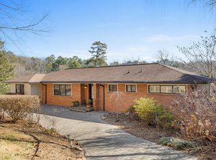 2700 Tanglewood Dr, Chattanooga, TN 37415