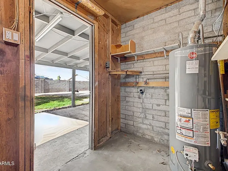 1508 W Rockwood Dr — Photo 12