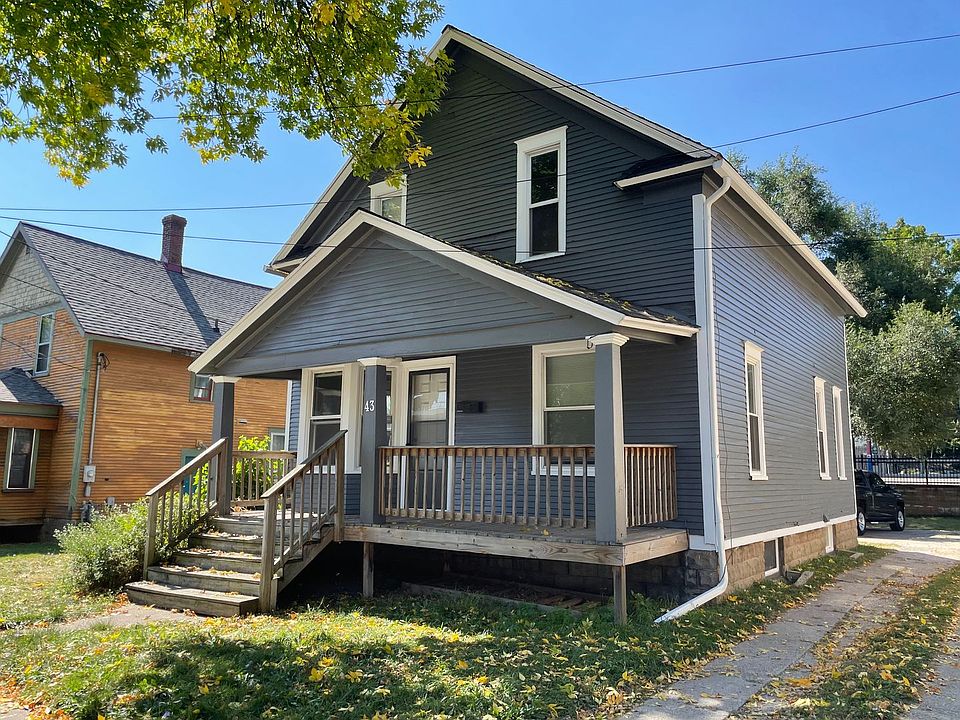 1st image of 43 Fuller Ave NE