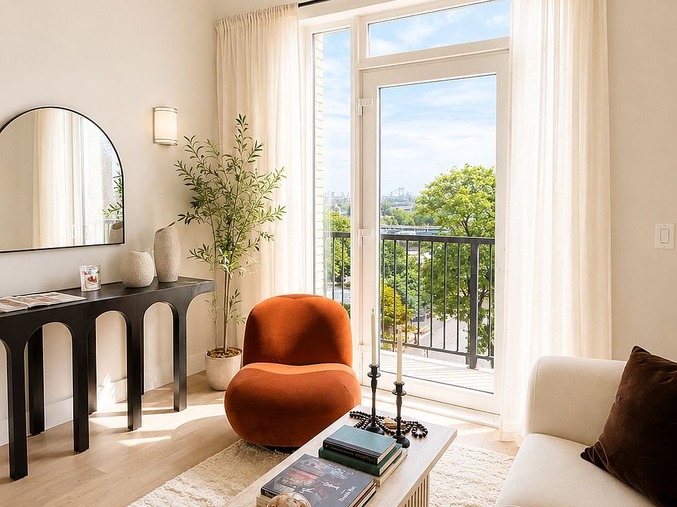 1st image of 91 Bruckner Blvd #405