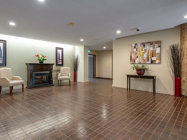 41 Cowie Hill Rd — Photo 12