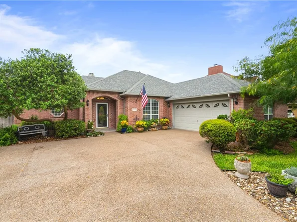 6145 Strasbourg Dr, Corpus Christi, TX 78414