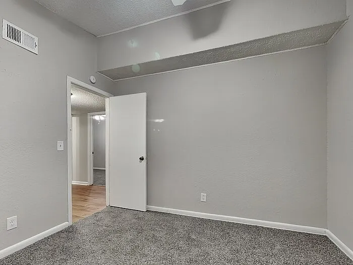 6705 Gaspar Cir E — Photo 12