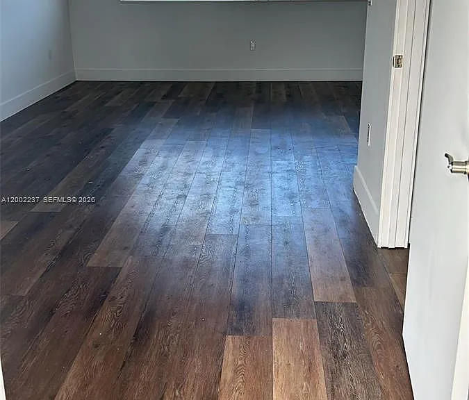 141 NW 16th Ave #17 — Photo 5