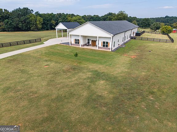 2nd image of 3441 Seven Islands Rd