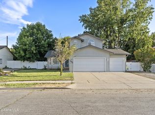 3841 W River Falls Dr, Post Falls, ID 83854