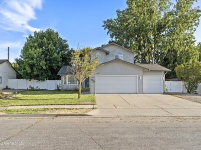 3841 W River Falls Dr, Post Falls, ID, 83854