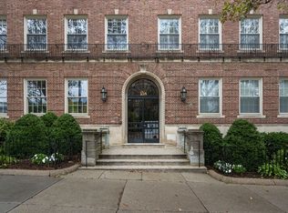 1264 Beacon St APT 5, Brookline, MA 02446