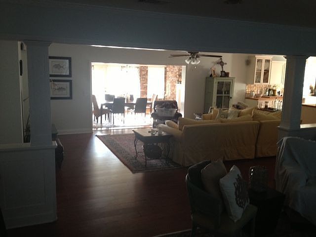2nd image of 3929 Americana Dr