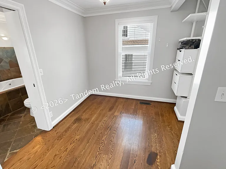 2228 Ashwood Ave #B — Photo 13