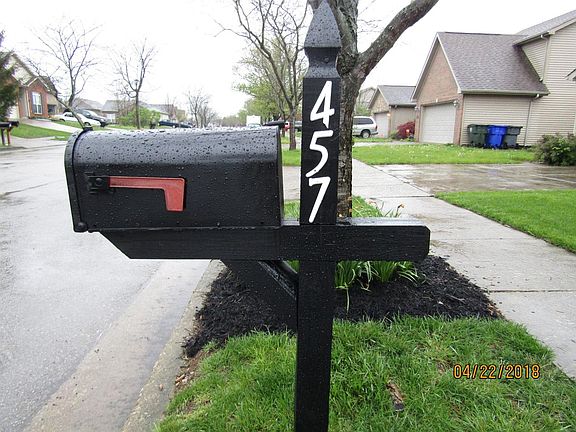 4th image of 457 Lucille Dr