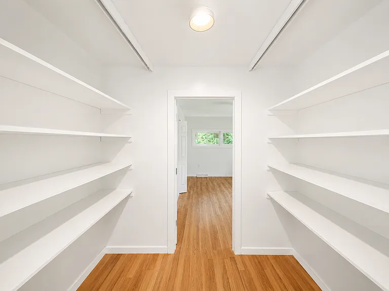 69 Hemingway Dr — Photo 6
