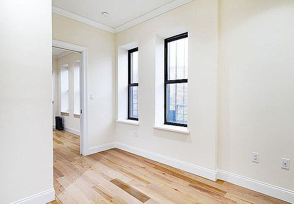 3rd image of 920 Bushwick Ave #13