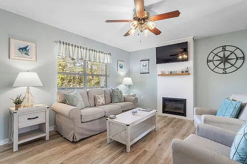 309 Julia St Photo 1