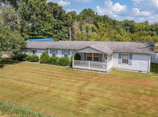 3256 S Hotze Rd, Salem, IL 62881