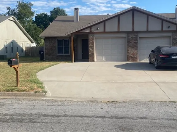 3407 W Wood St, Rogers, AR 72756