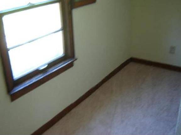 5th image of 3823 16th Ave