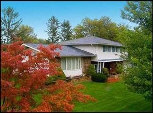 2566 Youngs Grove Dr, Columbus, OH 43231