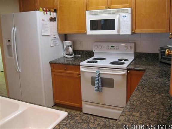 4th image of 5300 S Atlantic Ave APT 2403