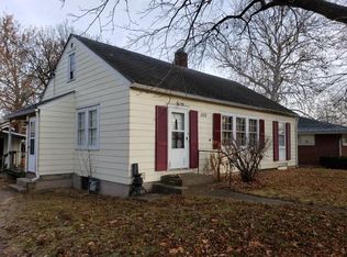 1102 W Main St, Thomson, IL 61285