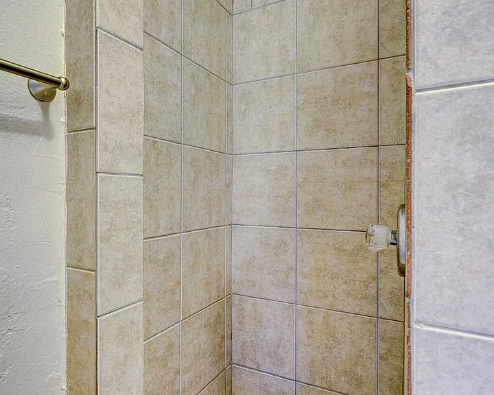 440 Elm Ave #3 — Photo 9