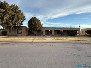 1411 W Hank Ave, Artesia, NM 88210
