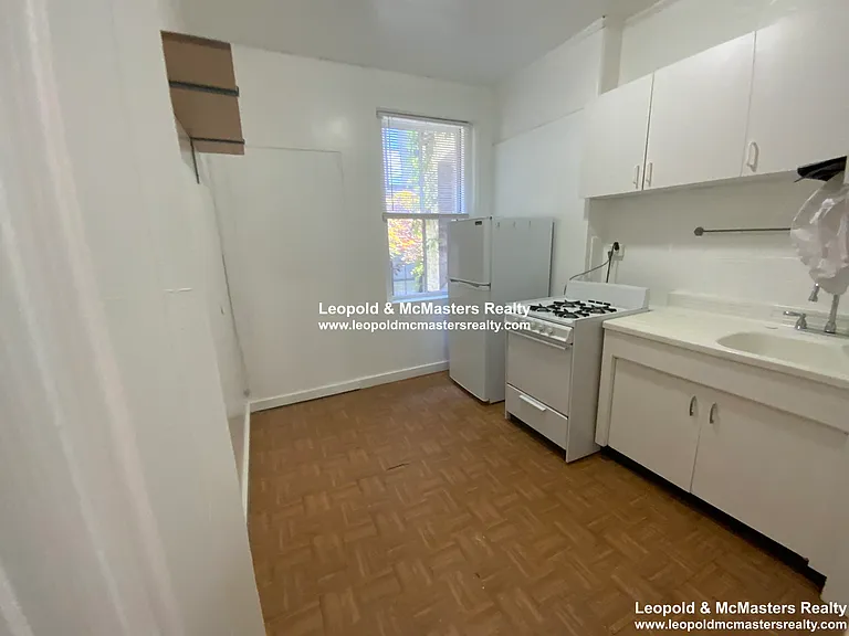24 Mt. Vernon St apartment — Photo 89