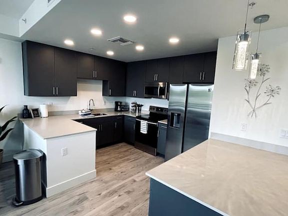 5th image of 1709 Tamiami Trl Unit 305