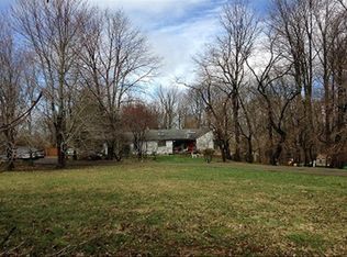 488 Green Rd, Cincinnati, OH 45255