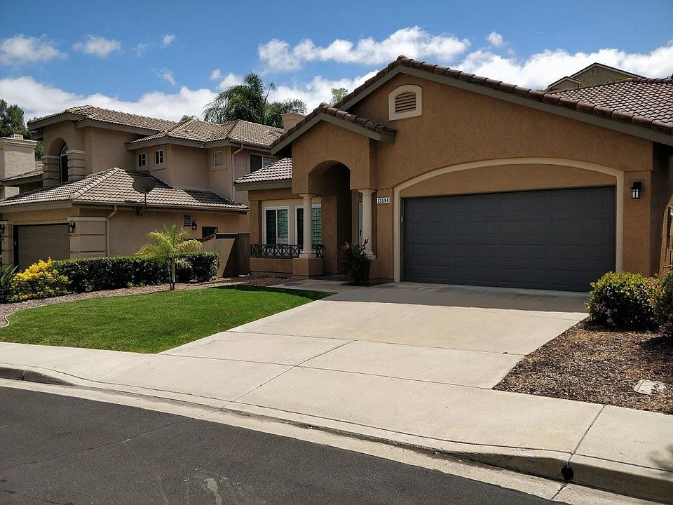 1st image of 13594 Lindamere Ln