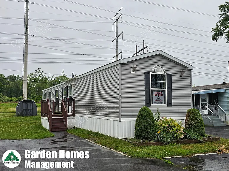 230 Maverick Ln — Photo 2