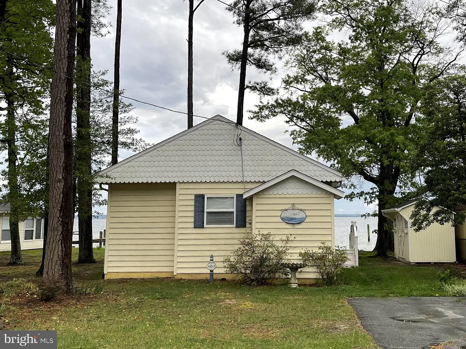 15219 Potomac River Dr photo 1
