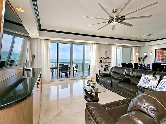 4th image of 1415 1ST Street N #1101