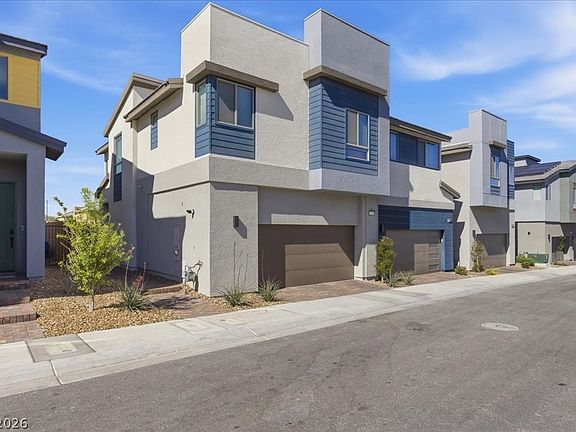3rd image of 2555 Campaldo St