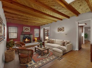 916 Calle Carmilita, Santa Fe, NM 87505