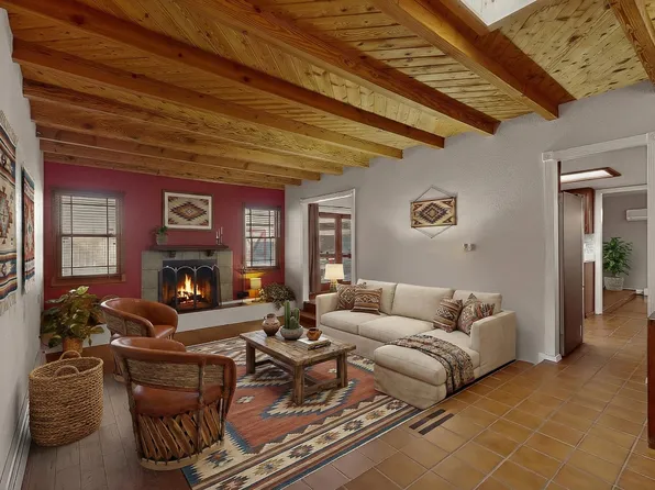 916 Calle Carmilita, Santa Fe, NM 87505